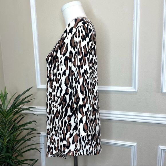 CHICO'S TRAVELERS CLASSIC Animal Sierra Dress Top  Size 2(L) - Picture 6 of 16